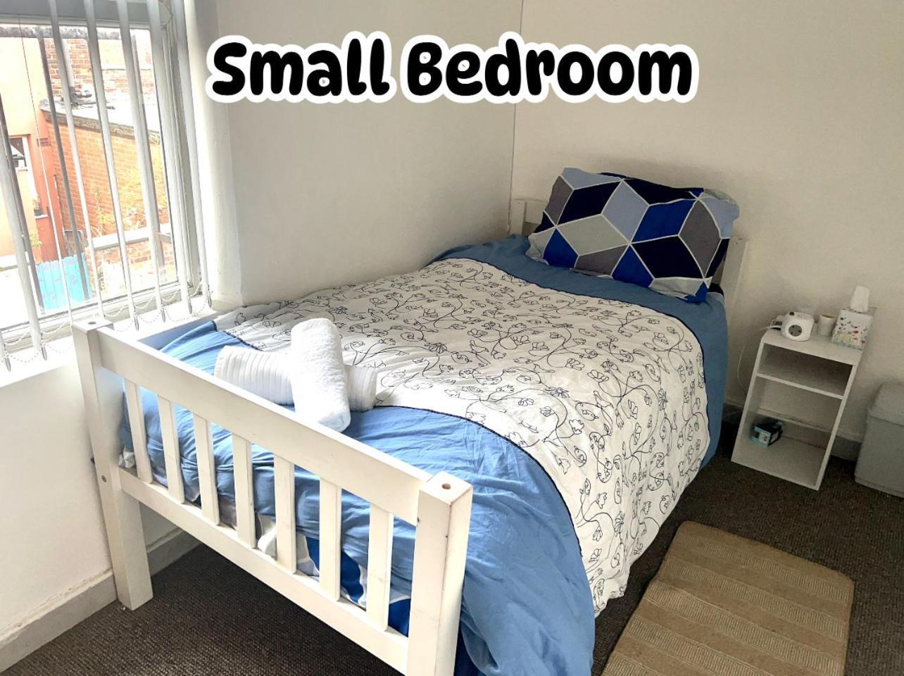Cozy 2bed House * Manchester